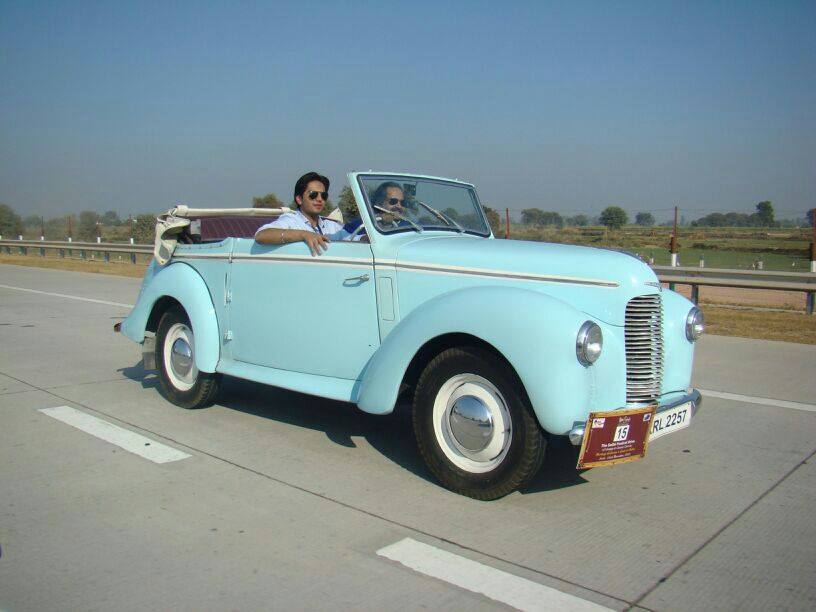vintage cars on rent delhi blue